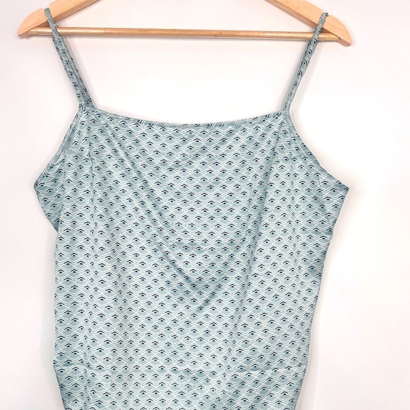 Victoria's Secret Other - Victoria Secret Camisole Top‎ Sleepwear size L